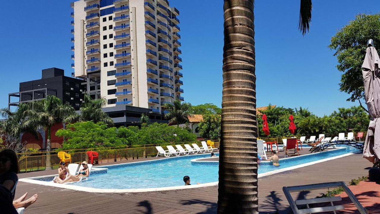 Leclub Resort Hotel Encarnación Екстериор снимка